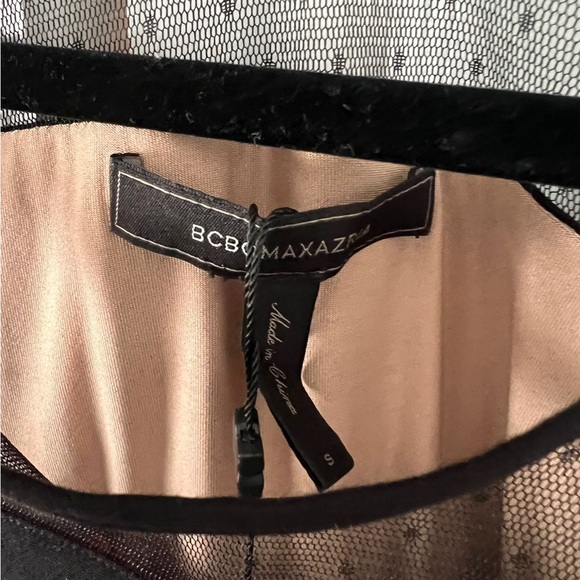 BCBG LACE COCKTAIL DRESS - Picture 2 of 5